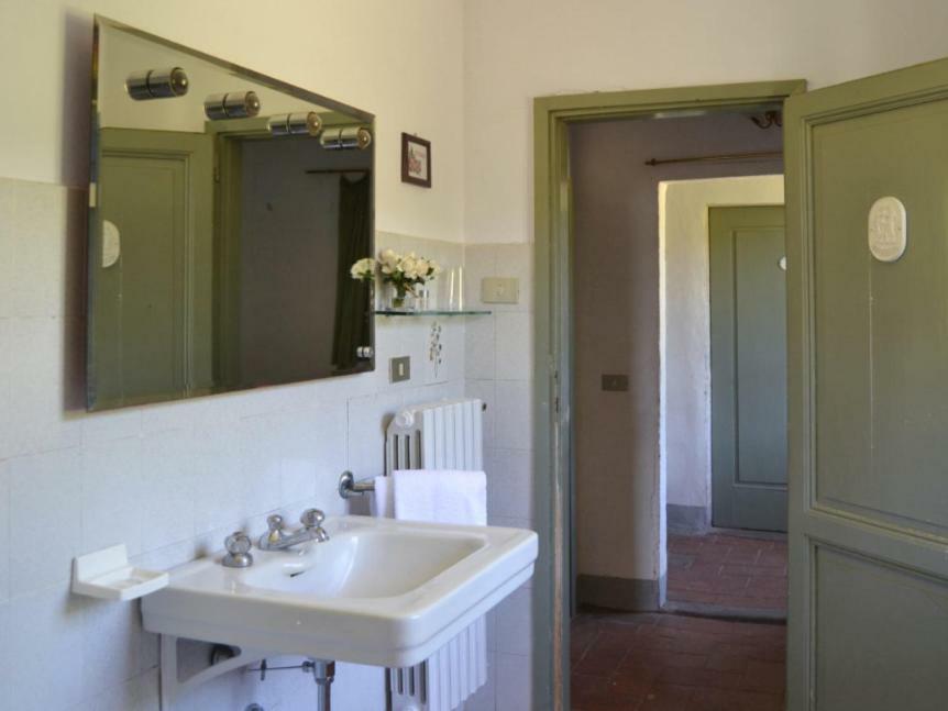 Rufina Locanda Di Praticino מראה חיצוני תמונה
